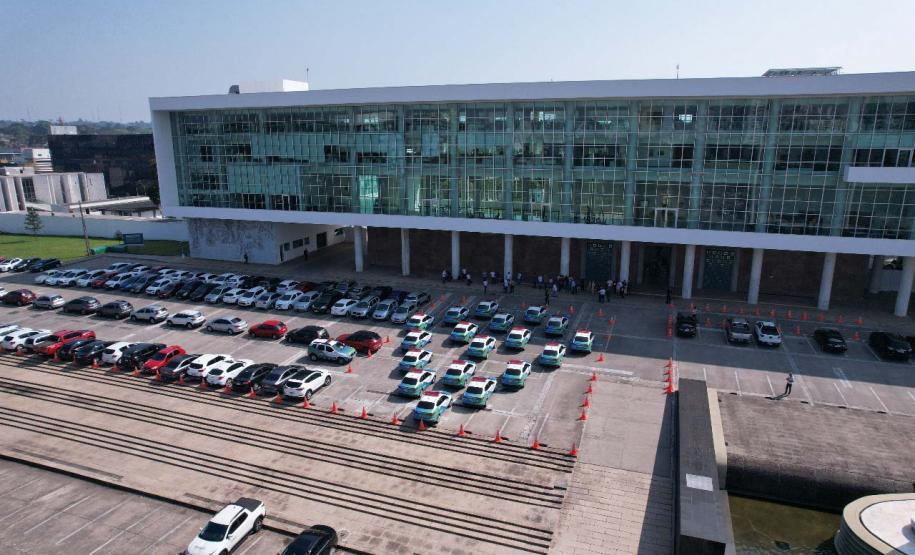 Transplantes de órgãos: Estado entrega veículos e anuncia novos aviões para salvar vidas