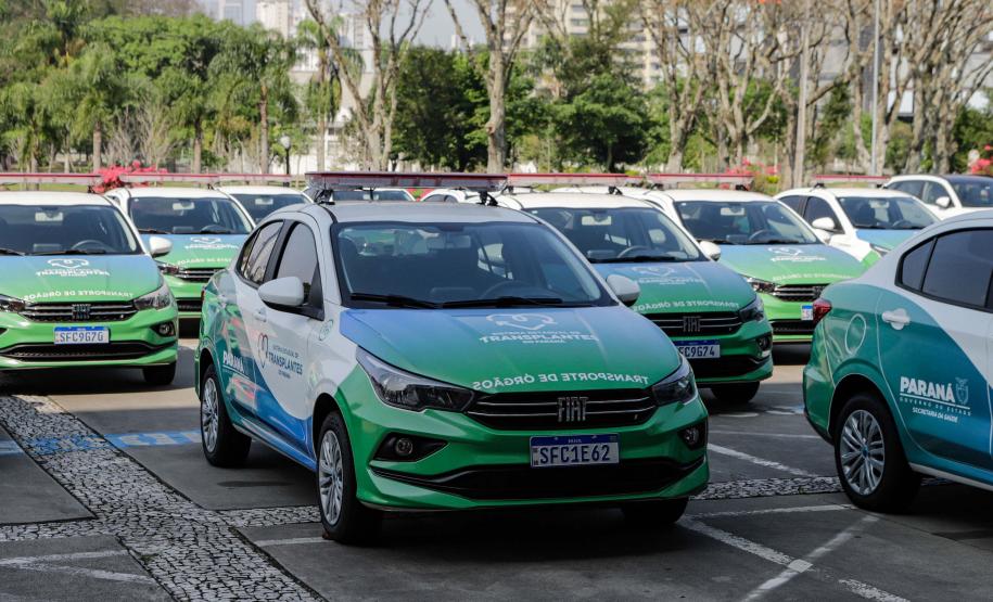 Transplantes de órgãos: Estado entrega veículos e anuncia novos aviões para salvar vidas