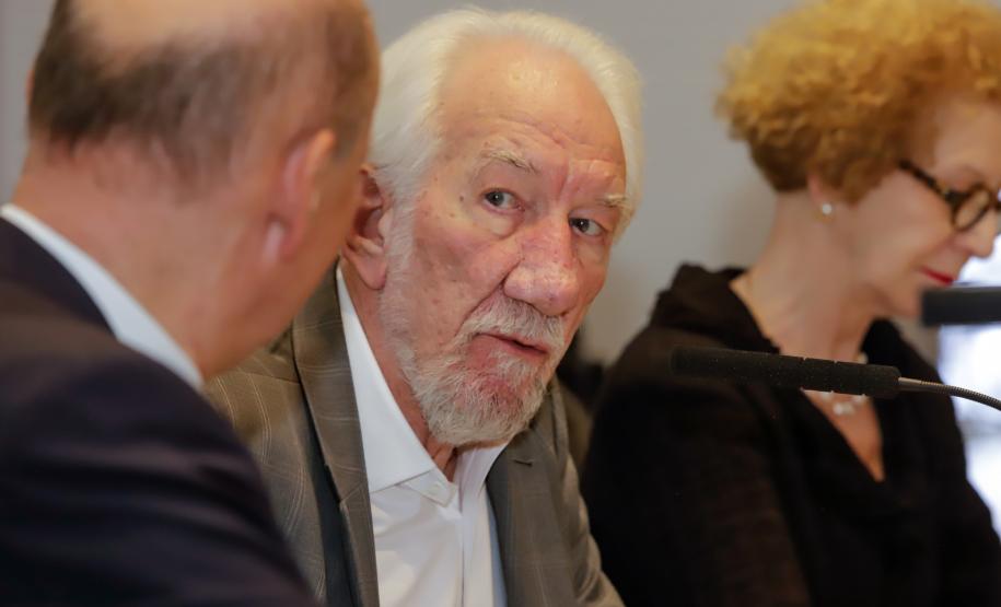 Piana destaca desenvolvimento sustentável do Paraná ao embaixador da Bélgica