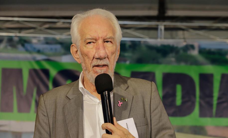 532 famílias de Cafelândia e Nova Aurora recebem as chaves da casa própria