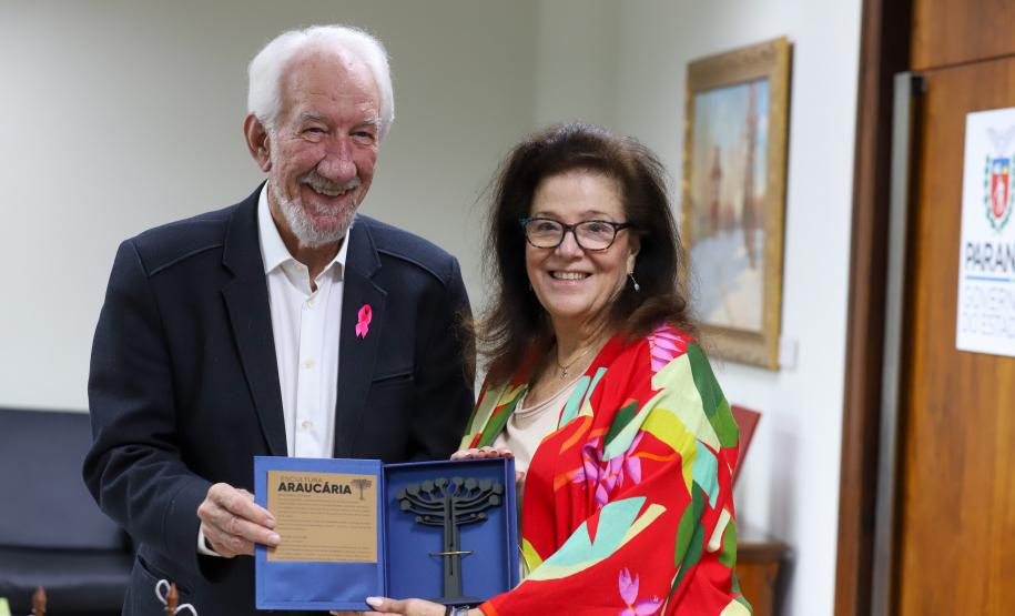 Missão do Paraná é tema de encontro entre vice-governador e embaixador do Chipre