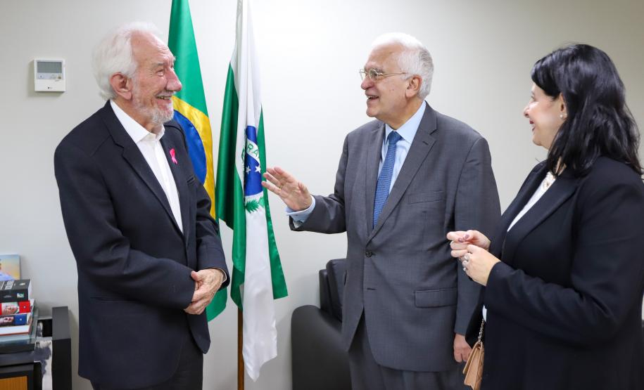 Missão do Paraná é tema de encontro entre vice-governador e embaixador do Chipre
