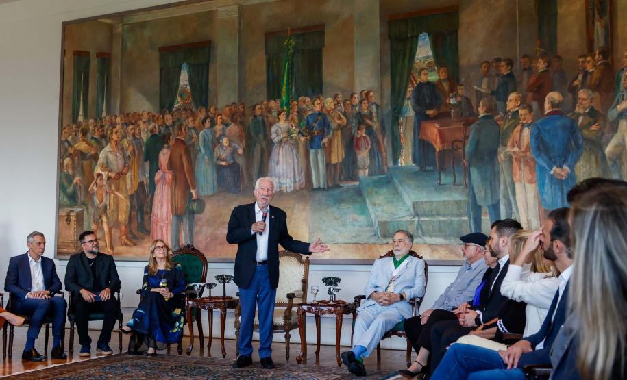 Com filme inspirado em Curitiba, Francis Ford Coppola é homenageado pelo Paraná