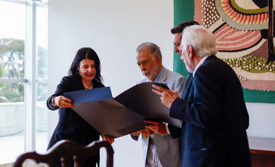 Com filme inspirado em Curitiba, Francis Ford Coppola é homenageado pelo Paraná