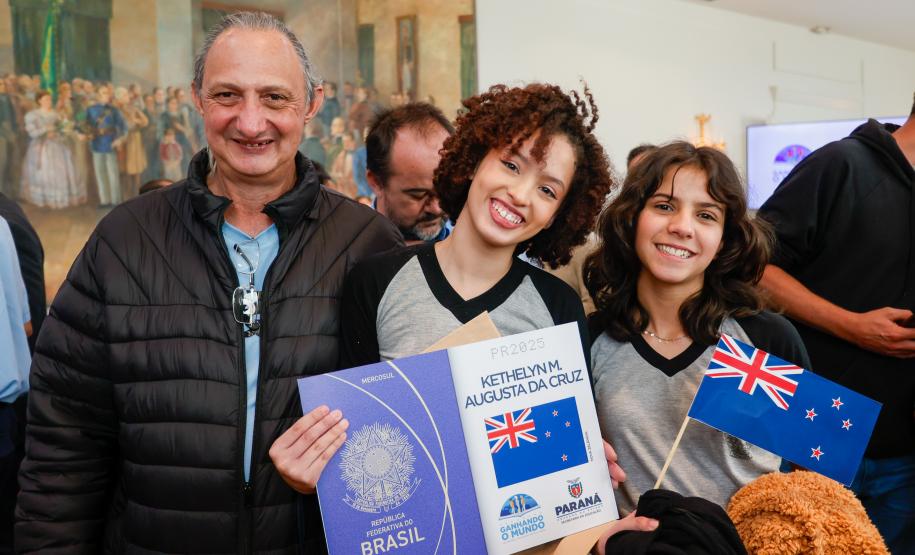 Na maior edição, Ganhando o Mundo enviará 1,2 mil alunos para intercâmbio em 2025