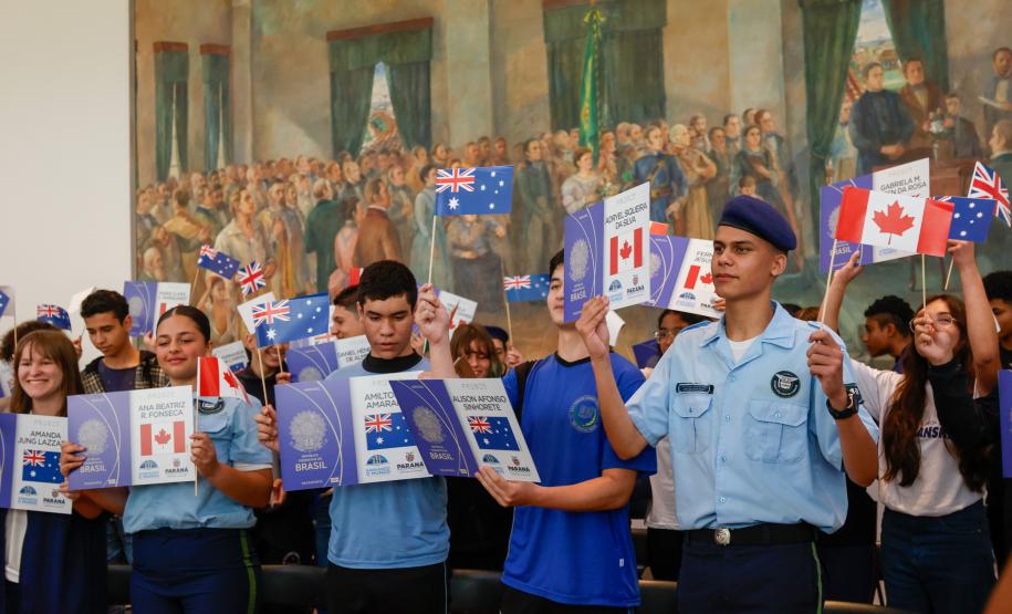 Na maior edição, Ganhando o Mundo enviará 1,2 mil alunos para intercâmbio em 2025