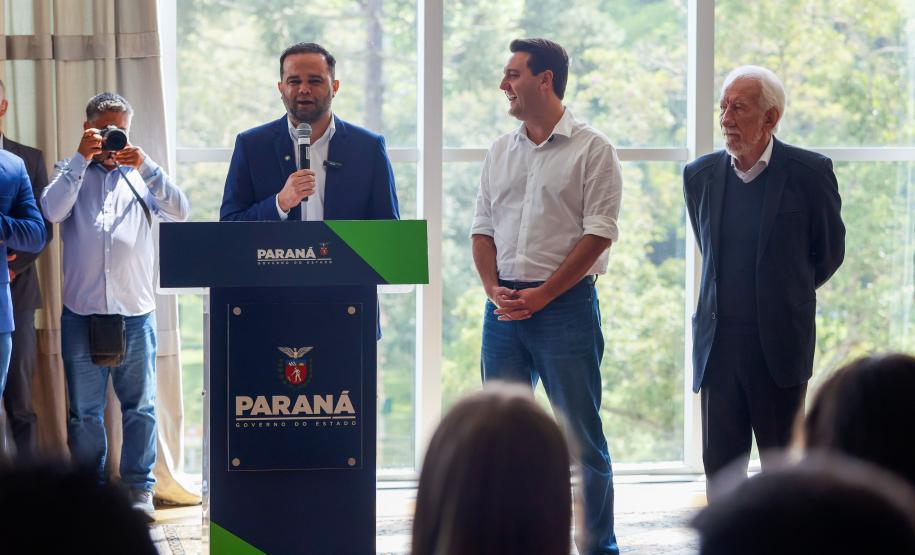 Na maior edição, Ganhando o Mundo enviará 1,2 mil alunos para intercâmbio em 2025