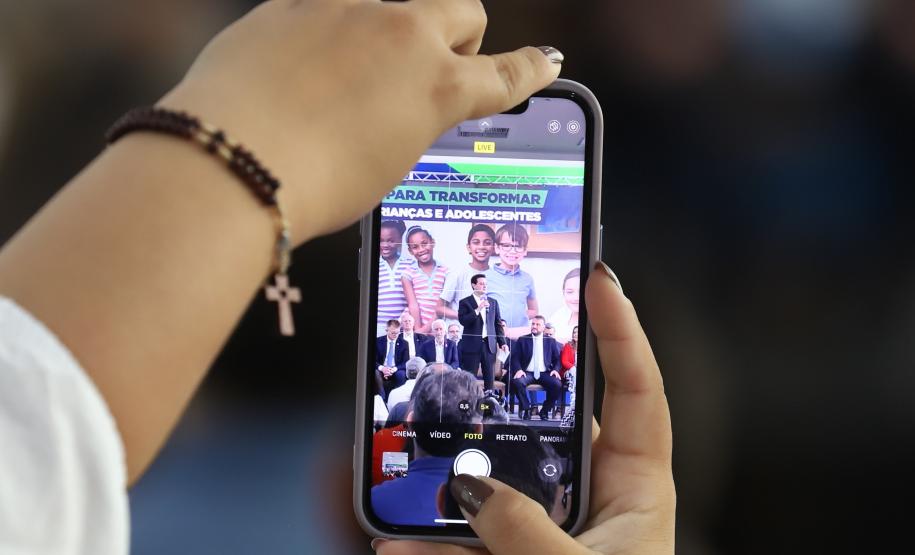 R$ 100 milhões: Governo lança maior edital de projetos voltados para crianças e adolescentes