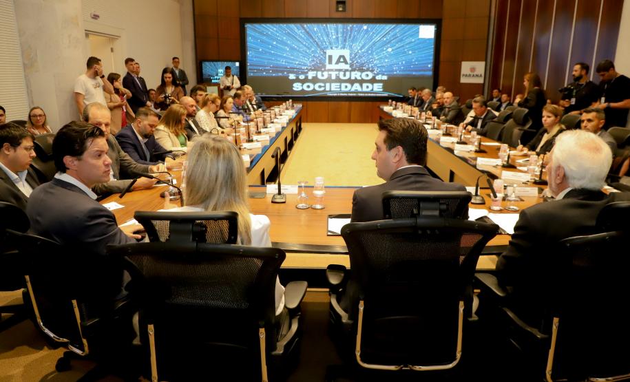 Estado apresenta potenciais da Inteligência Artificial em evento para servidores públicos