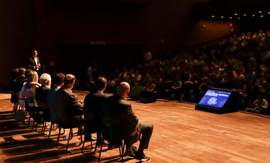 Estado apresenta potenciais da Inteligência Artificial em evento para servidores públicos