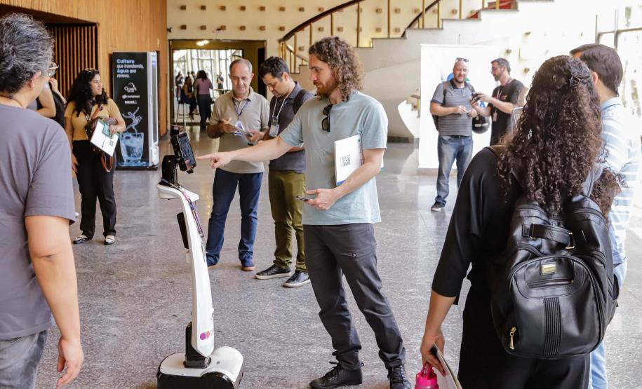 Estado apresenta potenciais da Inteligência Artificial em evento para servidores públicos