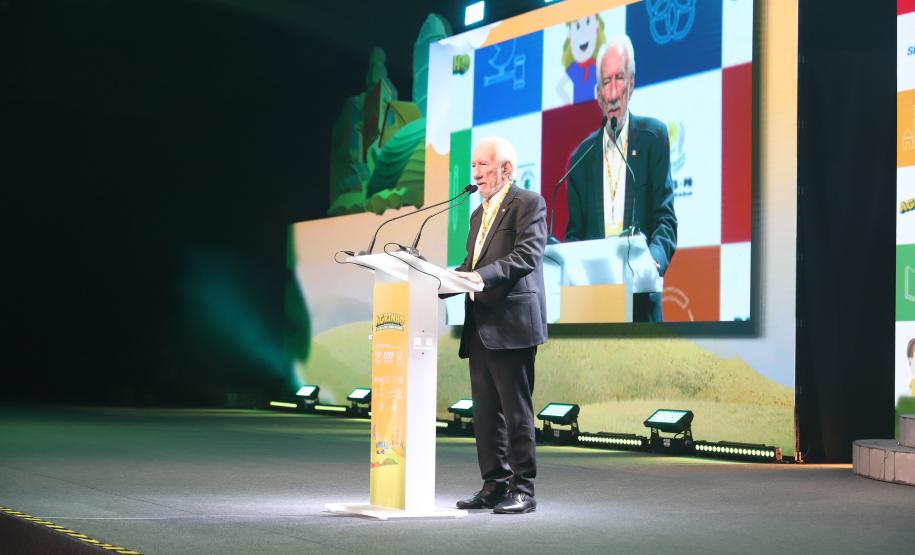 Integração entre educação e campo: Agrinho premia 2,6 mil estudantes paranaenses