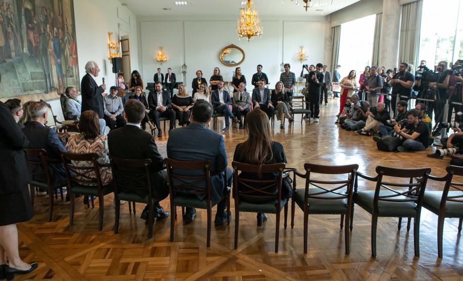 Governo do Estado apresenta a Coppola trabalho para incentivar produções cinematográficas