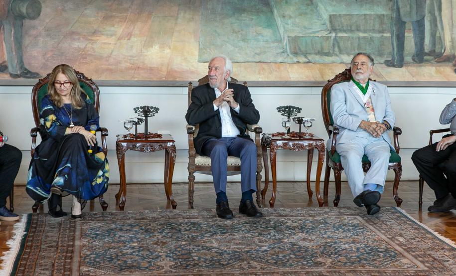 Governo do Estado apresenta a Coppola trabalho para incentivar produções cinematográficas