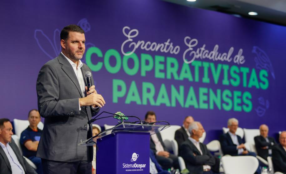 Governador destaca papel das cooperativas no crescimento econômico do Paraná