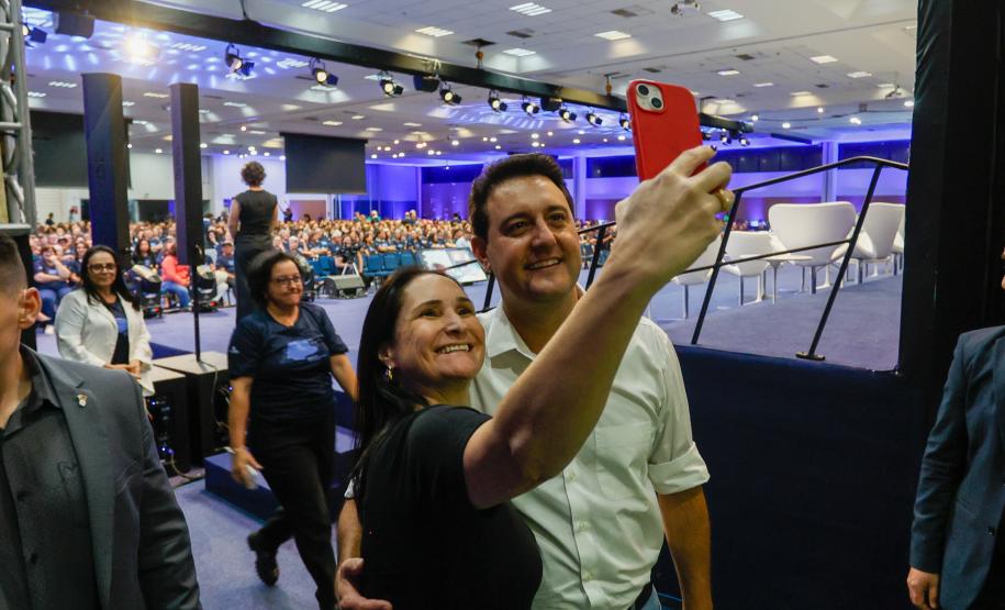 Governador destaca papel das cooperativas no crescimento econômico do Paraná