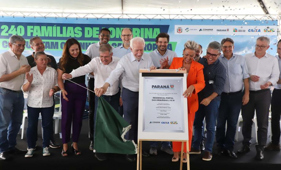 Programa Casa Fácil: vice-governador entrega residencial com 240 unidades em Londrina