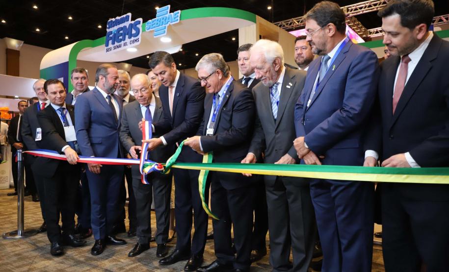 Darci Piana destaca parceria estratégica do Paraná na Expo Paraguai Brasil