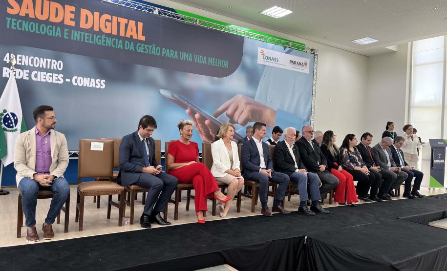 Paraná sedia encontro da rede de centros de inteligência estaduais para gestão do SUS