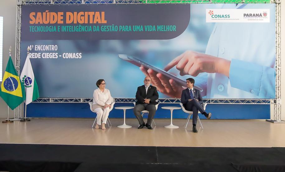 Paraná sedia encontro da rede de centros de inteligência estaduais para gestão do SUS