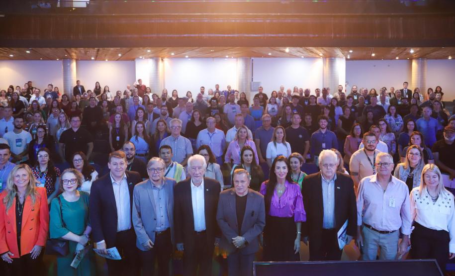 Estado promove seminário sobre desafios e oportunidades do mercado de trabalho