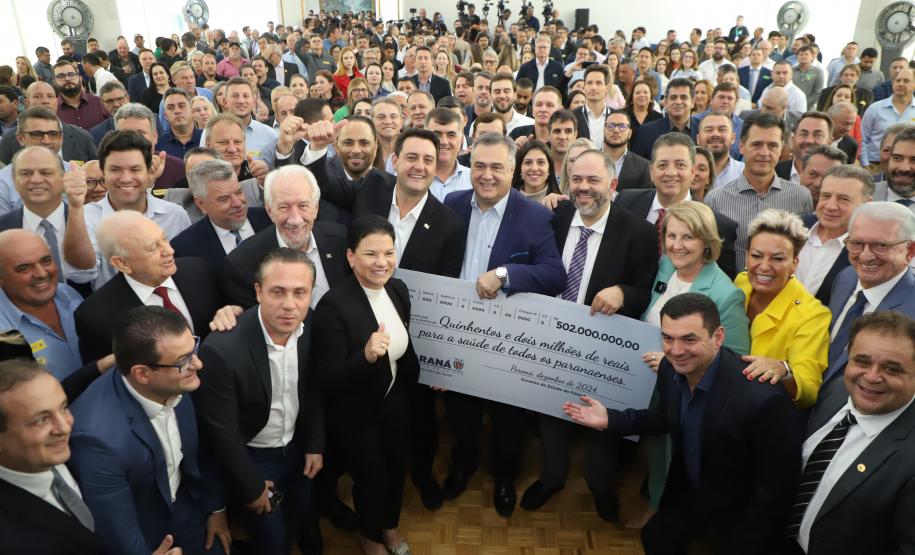 Governador libera R$ 502 milhões para fortalecer regionalização de saúde