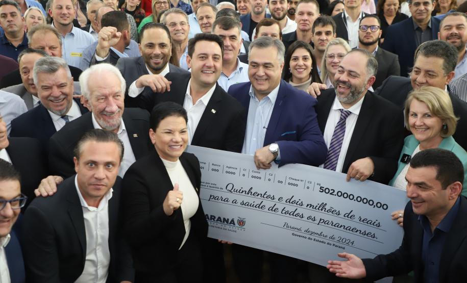 Governador libera R$ 502 milhões para fortalecer regionalização de saúde