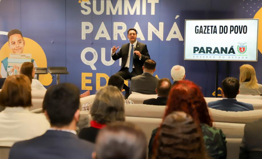 Ratinho Junior destaca conquistas da educação em evento da Gazeta do Povo