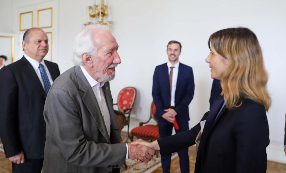 Paraná recebe a visita da cônsul-geral da França em São Paulo