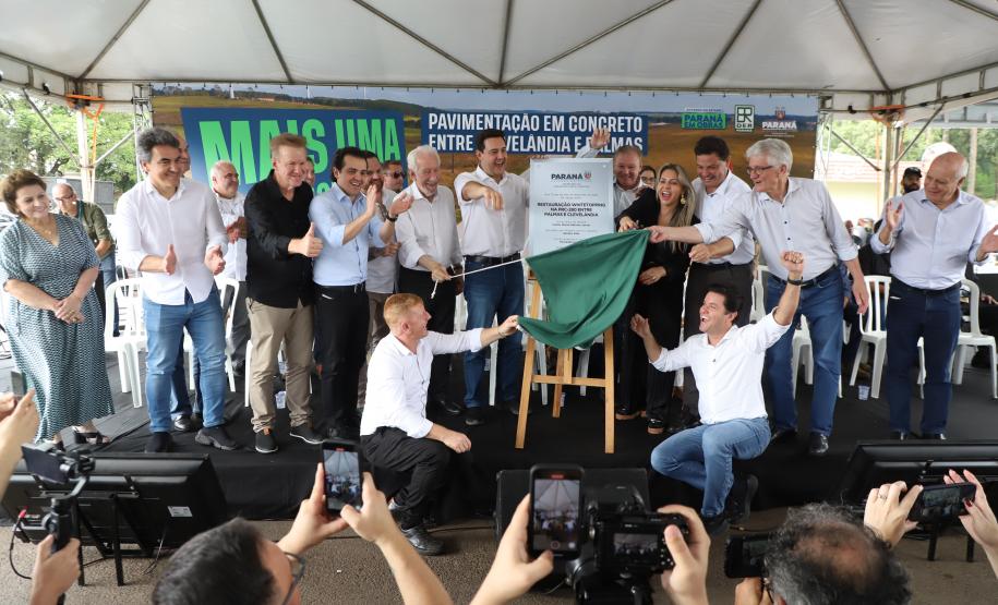 Ratinho Junior inaugura segundo trecho da PRC-280, entre Palmas e Clevelândia