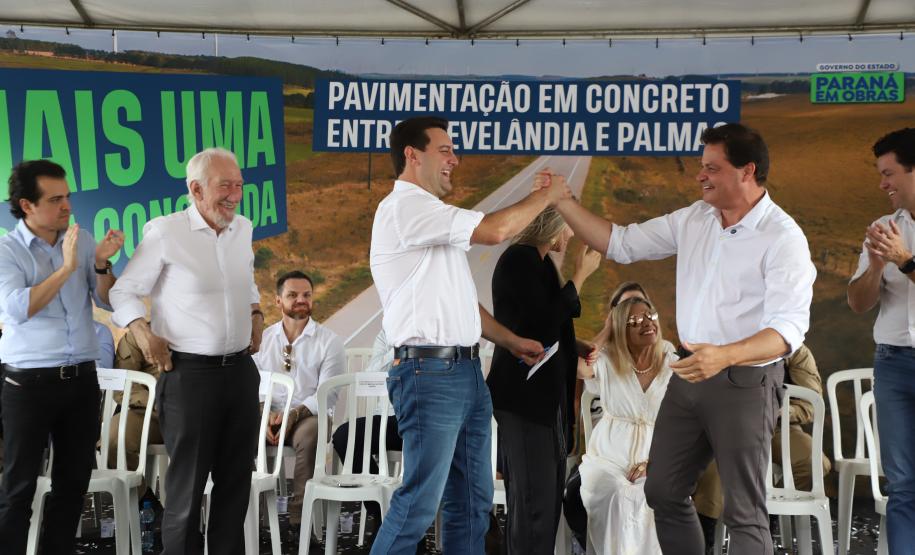 Ratinho Junior inaugura segundo trecho da PRC-280, entre Palmas e Clevelândia