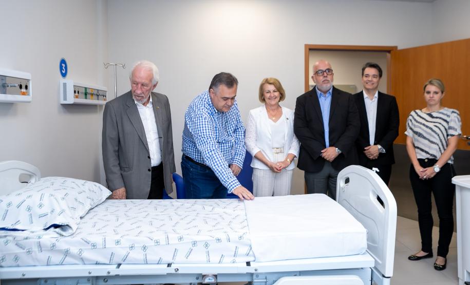 Hospital do Trabalhador de Curitiba ganha novo centro cirúrgico e enfermaria