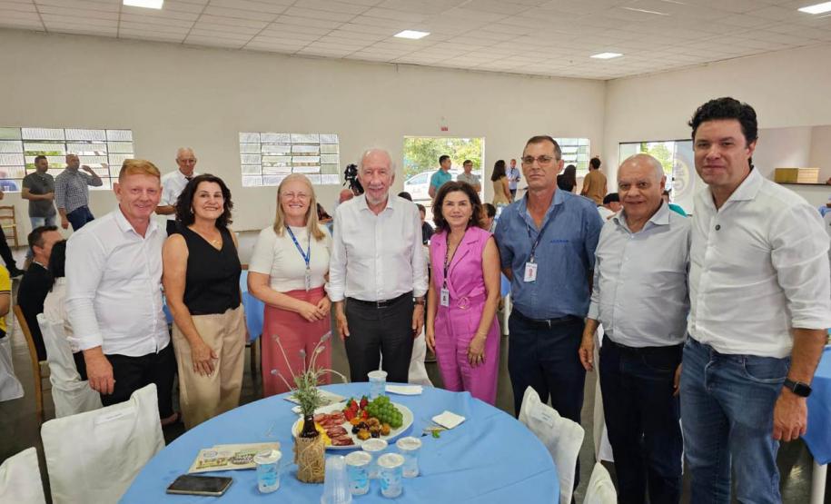 Estado firma convênio de R$ 3,4 milhões para pavimentação de estrada rural em Mariópolis