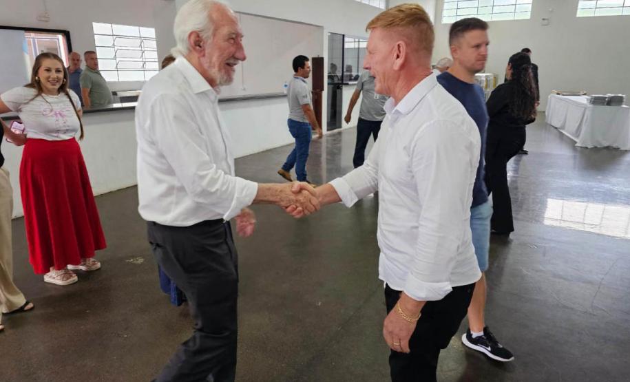 Estado firma convênio de R$ 3,4 milhões para pavimentação de estrada rural em Mariópolis