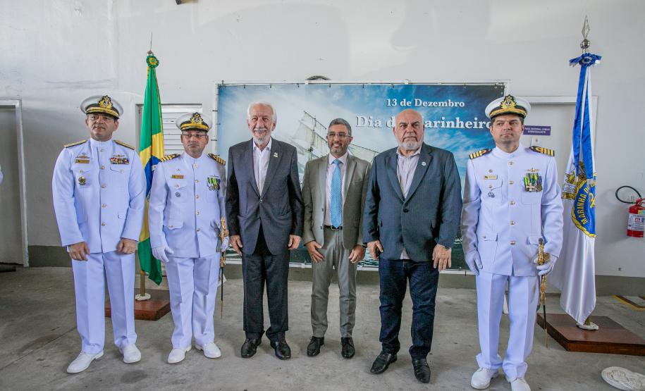 Na troca de comando da Capitania dos Portos, Piana reforça parceria do Estado e Marinha