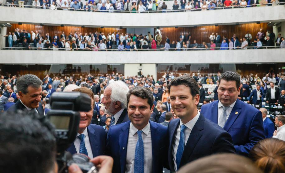 Governador participa da posse do deputado Alexandre Curi como presidente da Alep