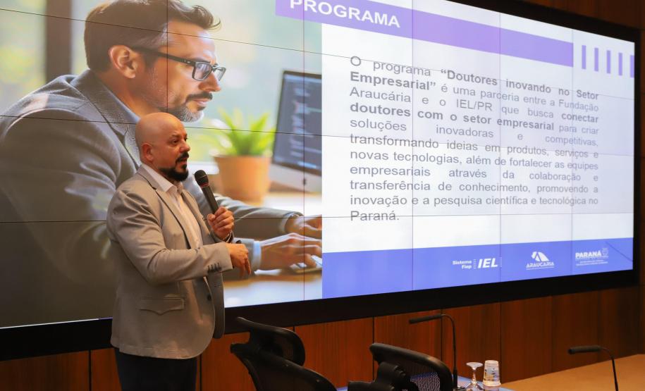 Estado concederá 100 bolsas de R$ 5 mil para doutores inovarem em empresas paranaenses