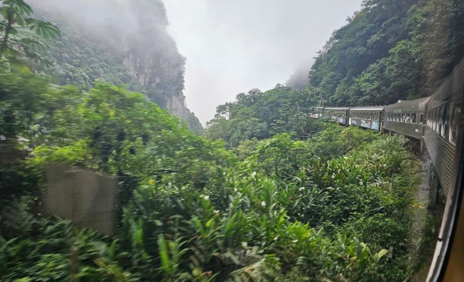 Estrada de Ferro Paranaguá-Curitiba celebra 140 anos de história, integração e turismo
