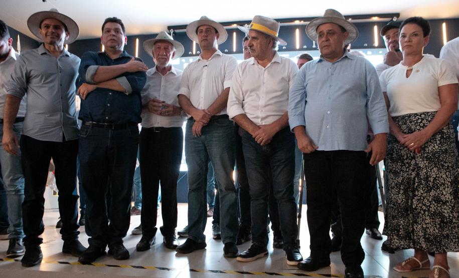 Governador Ratinho Junior anuncia concurso com 422 vagas para o IDR-Paraná