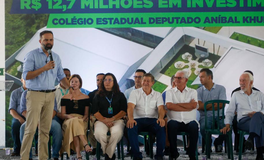 Investimento de R$ 12,7 milhões: Estado inaugura o Colégio Aníbal Khury em Guaratuba