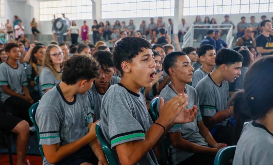 Investimento de R$ 12,7 milhões: Estado inaugura o Colégio Aníbal Khury em Guaratuba