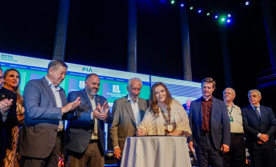 Estado lança site com foco na acessibilidade em capacitação sobre assistência social