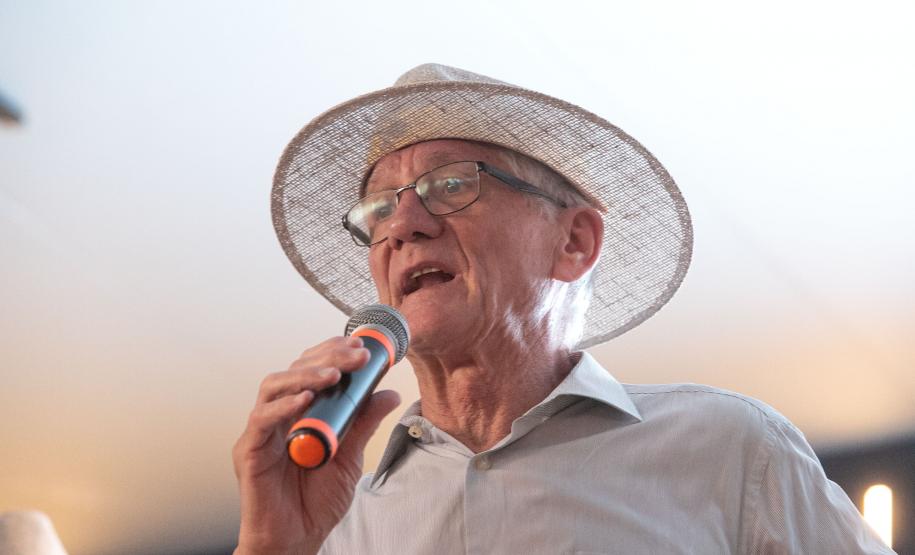 Governador assina protocolos para uso de biogás e biometano no transporte rodoviário