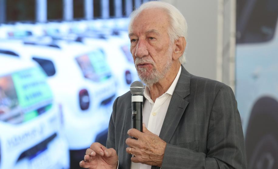 Com investimento de R$ 9 milhões, Estado renova frota da Adapar com 70 veículos novos