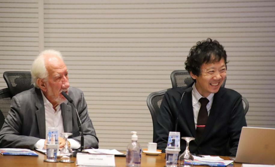 Piana recebe comitiva japonesa para debater participação do Paraná na Expo Osaka