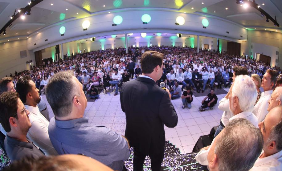 R$ 1,2 bilhão: Ratinho Junior anuncia maior investimento da história da saúde do Paraná