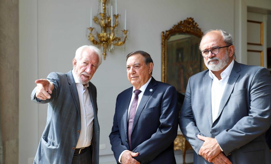 Piana destaca apoio do Estado às pequenas empresas para representantes do Sebrae