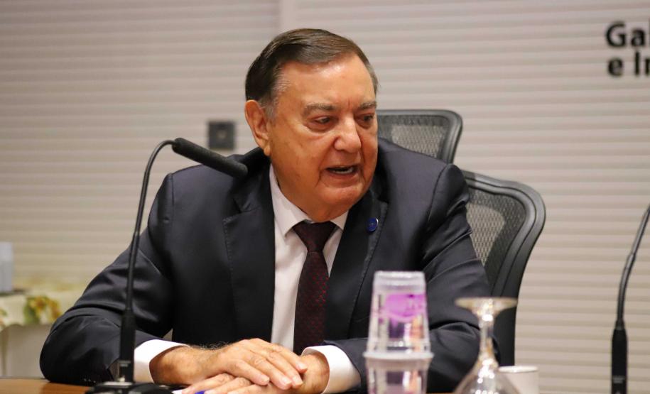 Piana destaca apoio do Estado às pequenas empresas para representantes do Sebrae