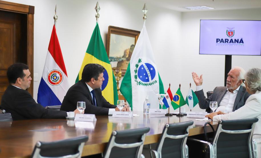 Paraguai estuda replicar modelo do Paraná para atração de investimentos privados