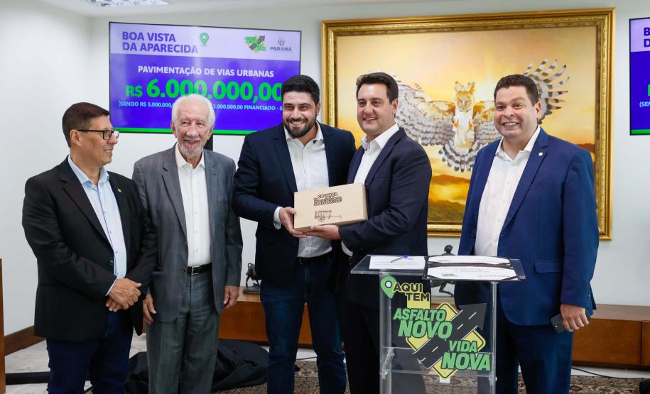 Asfalto Novo, Vida Nova: Ratinho Junior libera mais R$ 33,6 milhões para nove cidades